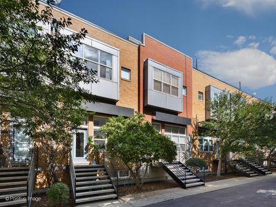 1811 N Rockwell St Unit I, Chicago, IL, 60647