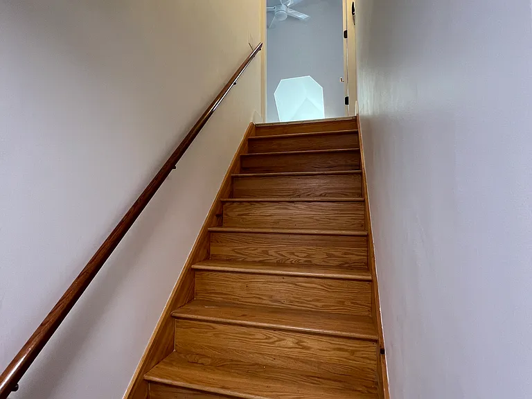 39 Burling St #B — Photo 21