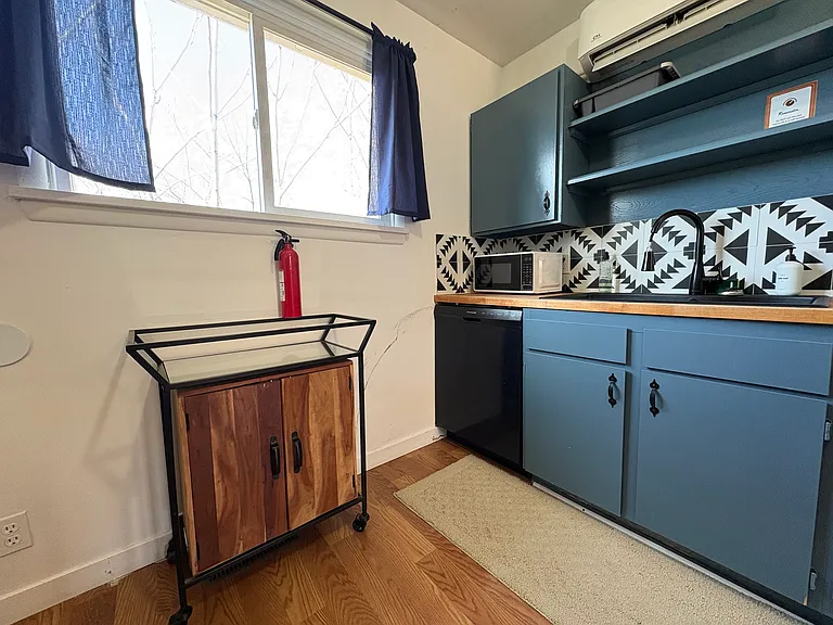 170 E 100 N #6 — Photo 25