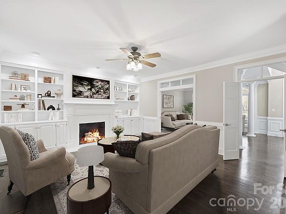 4th image of 5242 Colony Rd