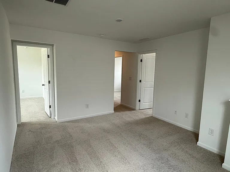 404 Silver Birch Ct — Photo 8