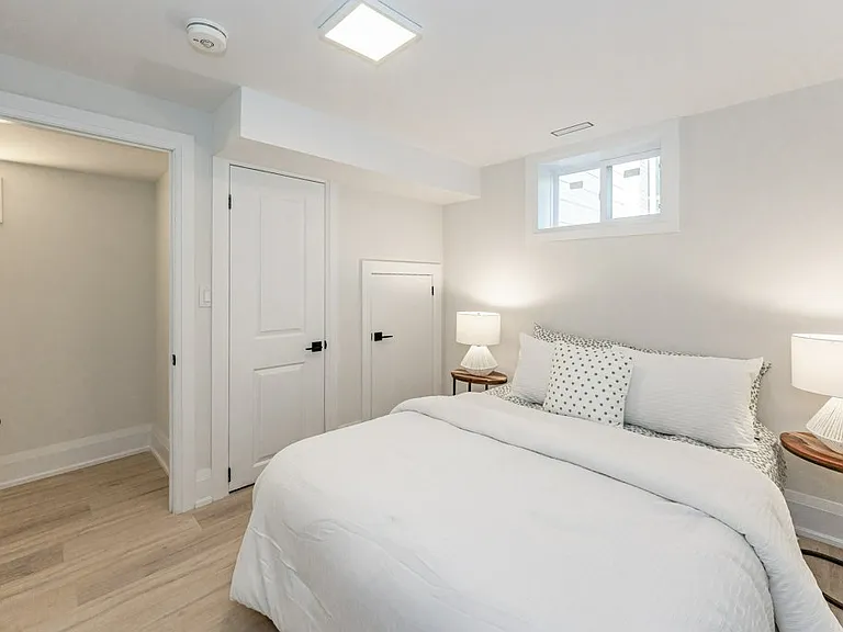 197 Edgar St #3 — Photo 14