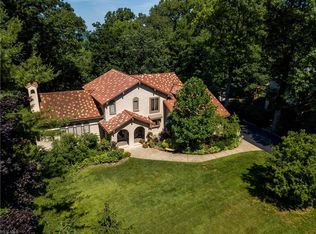 610 Shadowood Ln SE, Warren, OH 44484