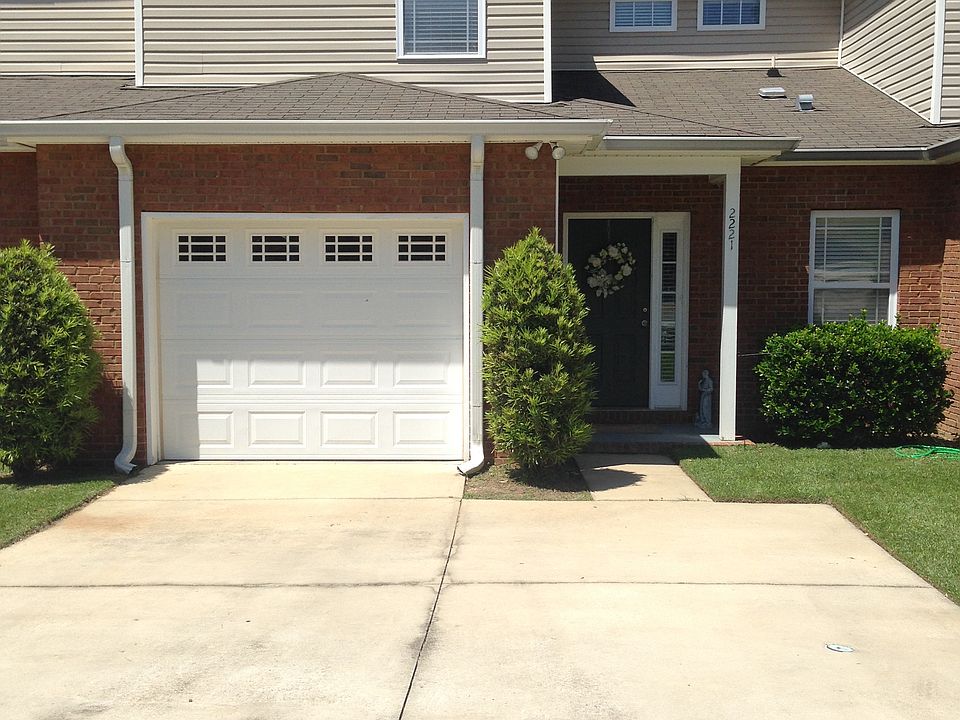 1st image of 2221 Delta Ln