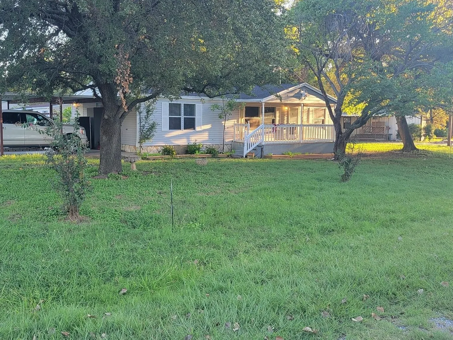 3 bed, 1344 sqft, $1,725 — Photo 2