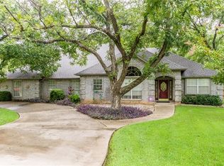 9011 Hickory Hill Dr, Granbury, TX 76049
