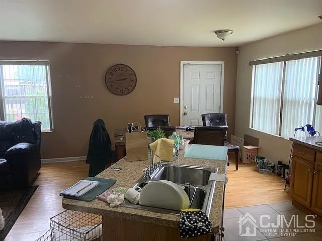 12 Ellen Ave — Photo 28