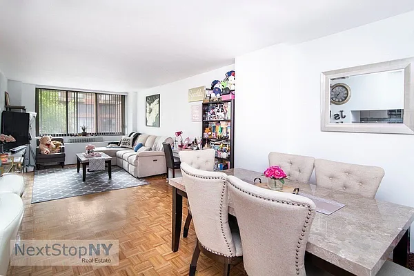 Rented by NextStopNY | media 1