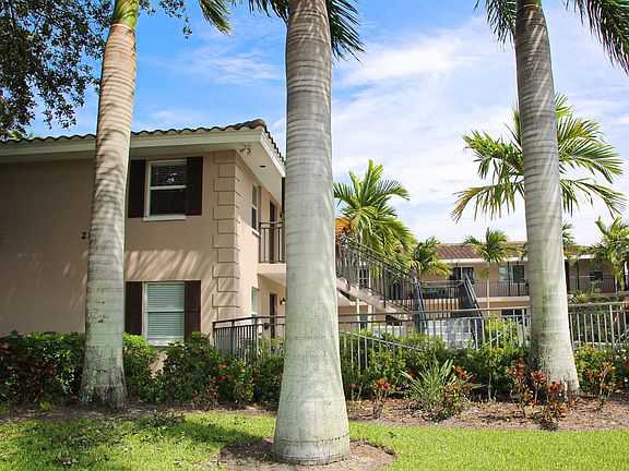 2nd image of 2102 Alamanda Dr APT 106