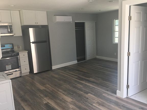 5th image of 7110 McLaren Ave