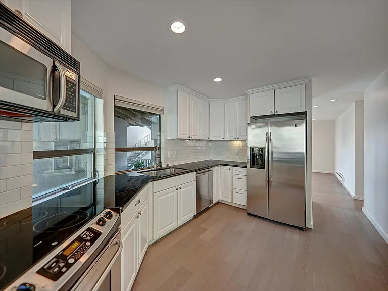99 Lyford Dr #37 — Photo 18
