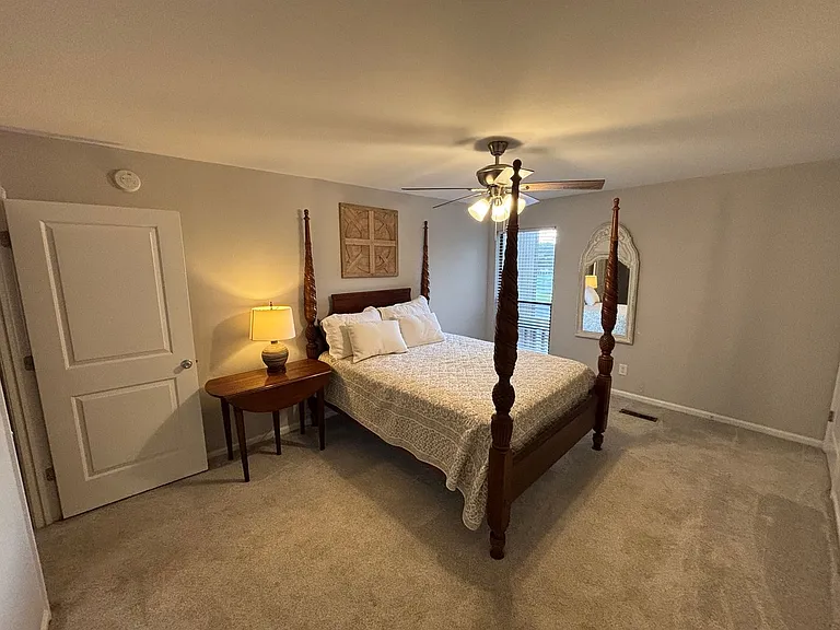 1007 Stonegate Dr #A — Photo 8