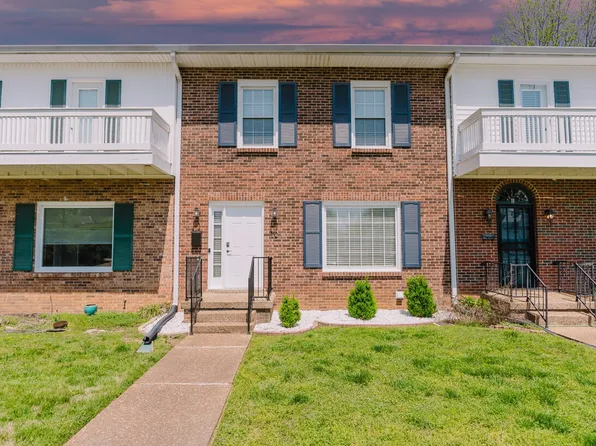 1137 Madison St APT 10, Clarksville, TN 37040