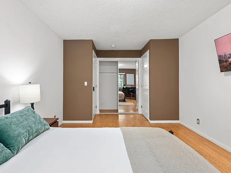 1823 Pelham Ave #3 — Photo 3