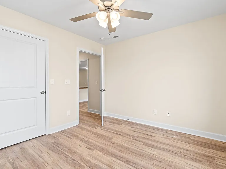 9550 Russellville Rd — Photo 17
