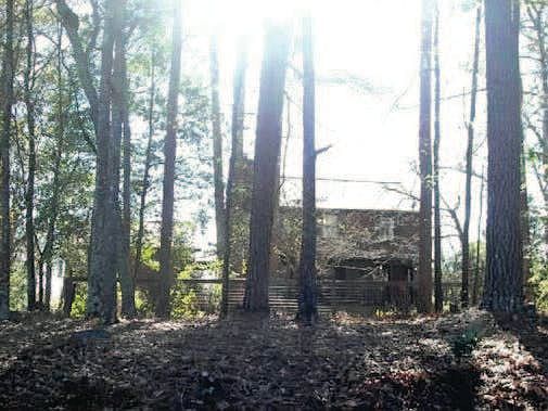 1st image of 261 Kings Way