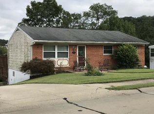 16 Hillside Ave, Wilder, KY 41071