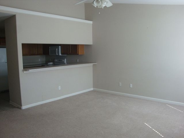 2nd image of 26C Guinevere Ln