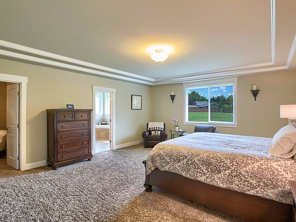 5th image of 7208 41st Avenue Ct E