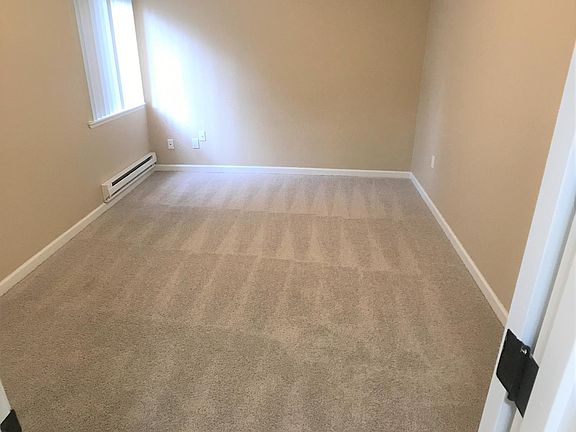 4th image of 14830 NE 1st St APT A