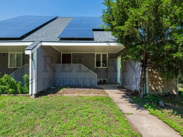 445 N Richmond Ave, Wichita, KS 67203