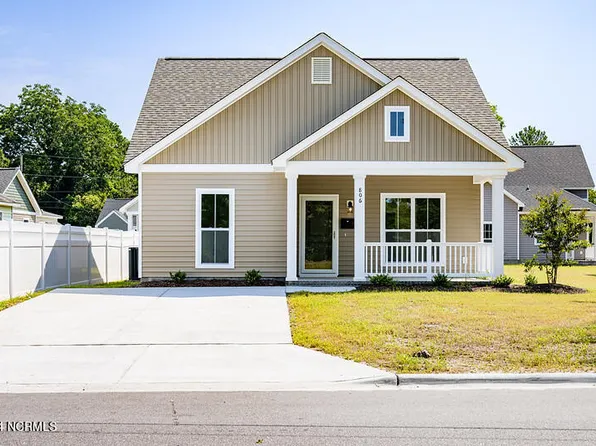 806 Vanderbilt Lane, Greenville, NC 27834