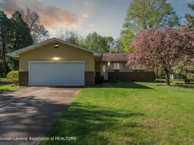 3793 Wisteria Ln, Dewitt, MI, 48820