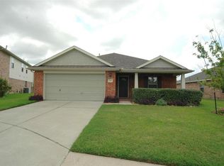7910 Trestletree Way, Baytown, TX 77521