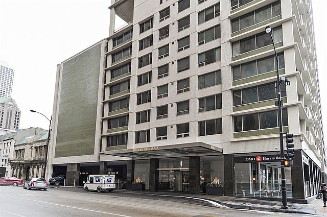 1st image of 1000 N Lake Shore Plz APT 13B