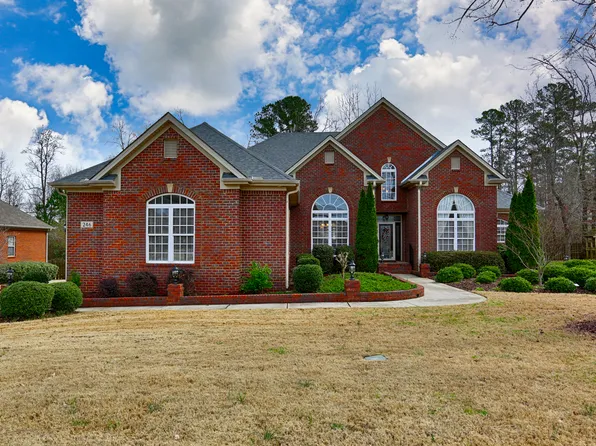246 Bishop Farm Way NW, Huntsville, AL 35806