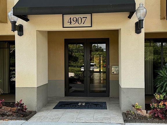 3rd image of 4907 Midtown Lane #1415