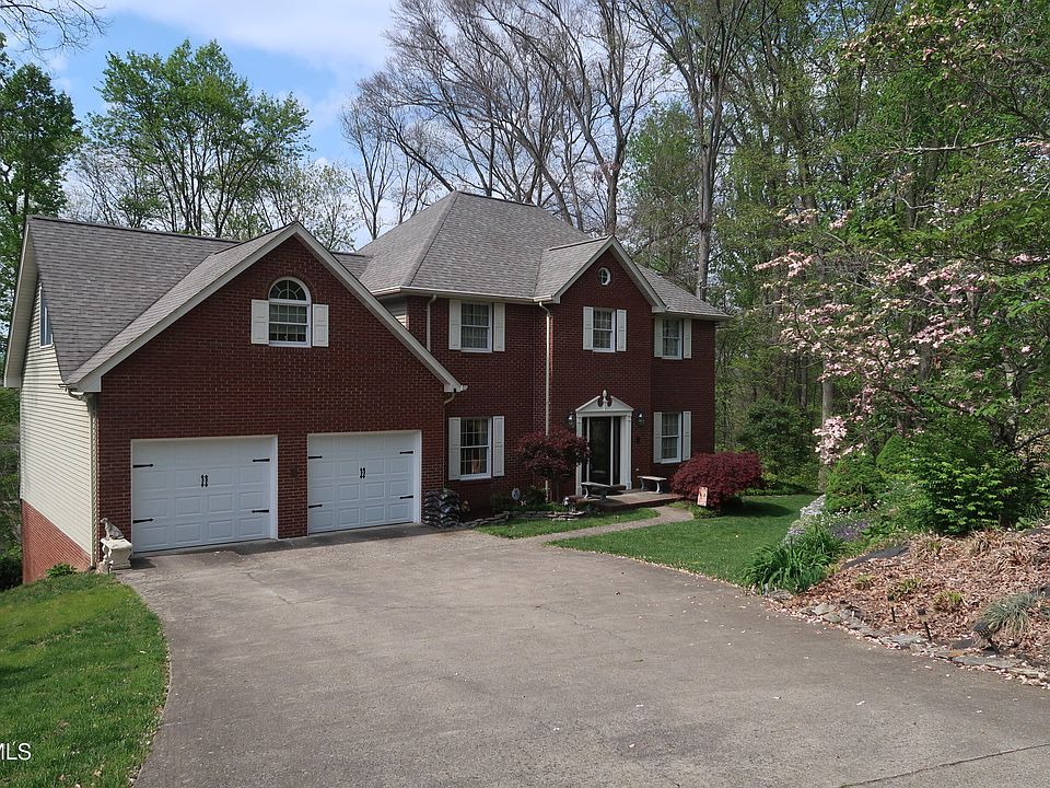 1st image of 361 Cain Dr