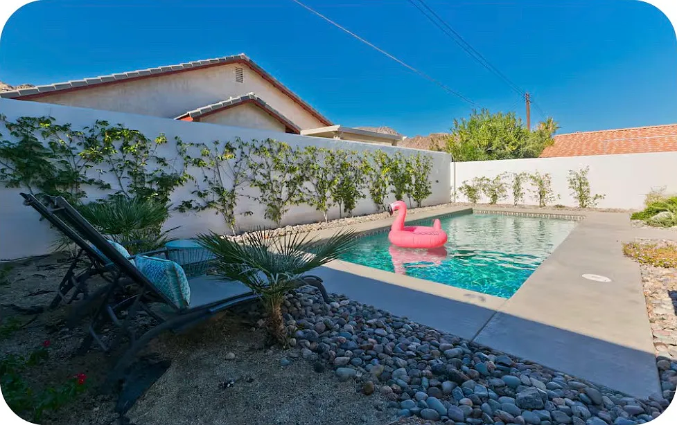 Avenida Juarez, La Quinta — Photo 1