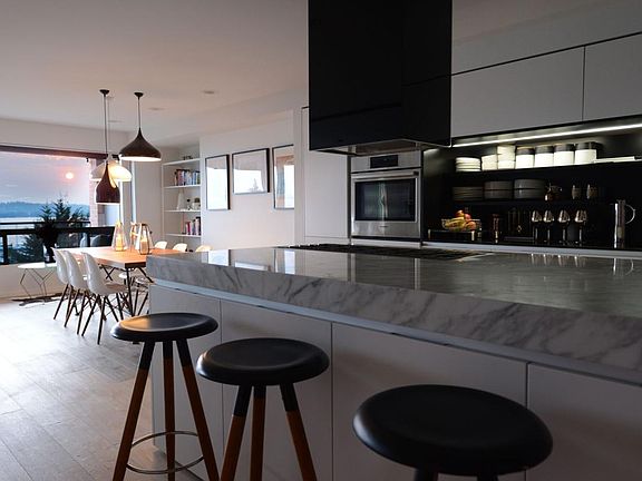 5th image of 311 2nd St S APT 202