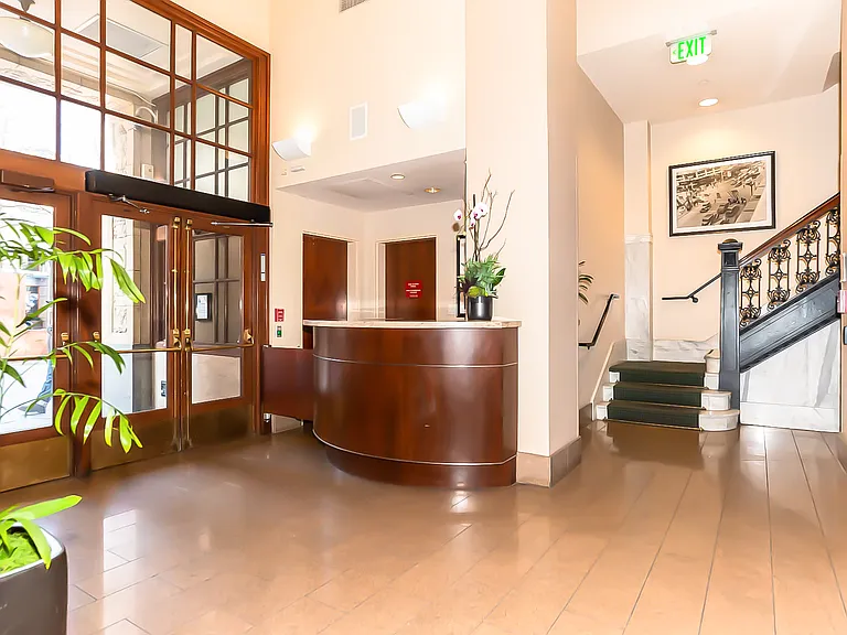 1500 4th Ave #805 — Photo 3