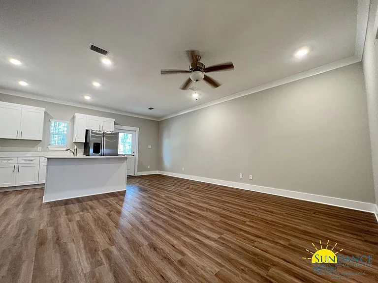 151 Date Palm Ln — Photo 3