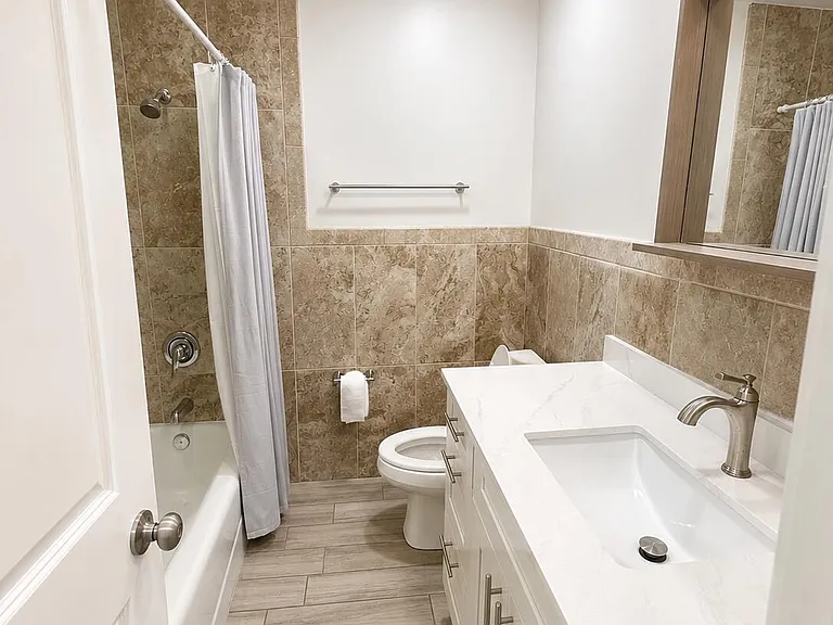 130 NW 57th St #1 — Photo 12