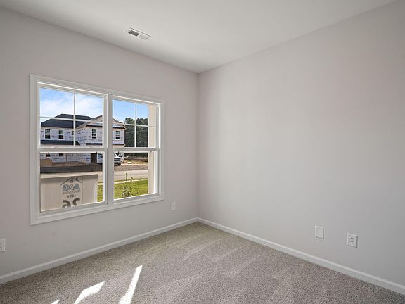 4th image of 151 Williford Dr