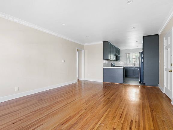 3rd image of 437 San Vicente Blvd #439A