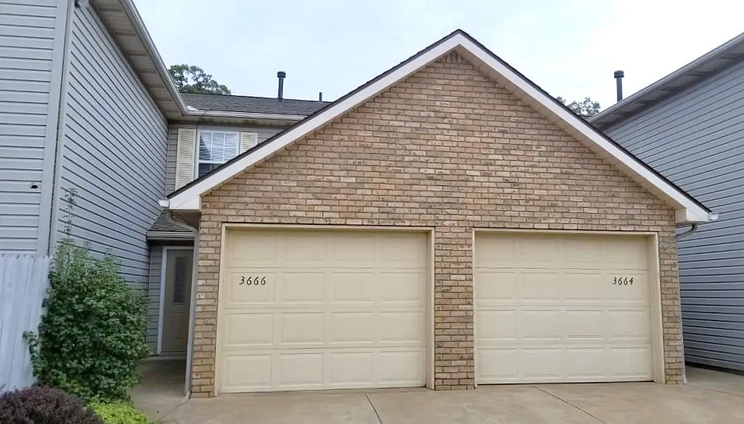 2 bed, 1.5 bath, $1,395 — Photo 1