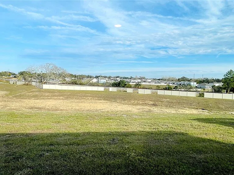 1387 Mountain Flower Ln — Photo 16