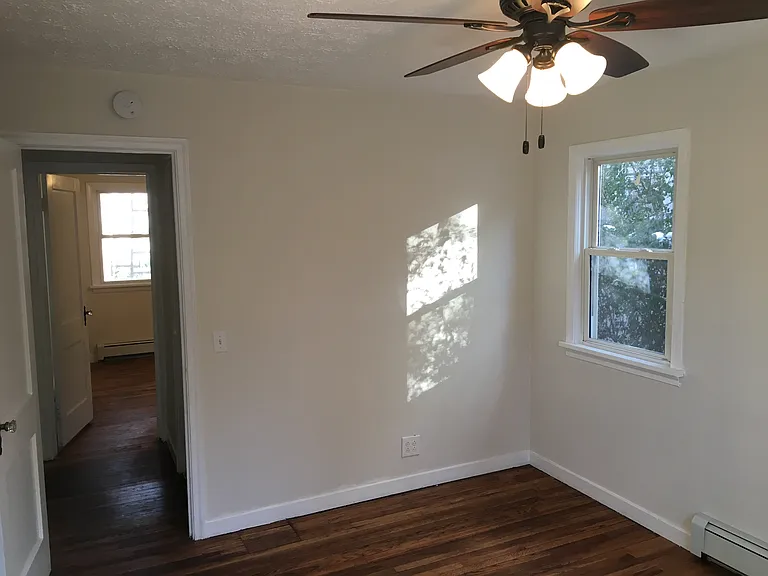 200 Bonesteel St — Photo 9