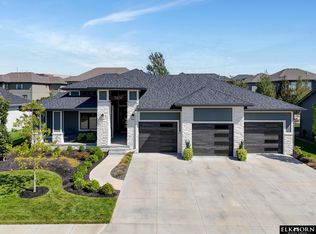 3207 N 179th St, Omaha, NE 68116