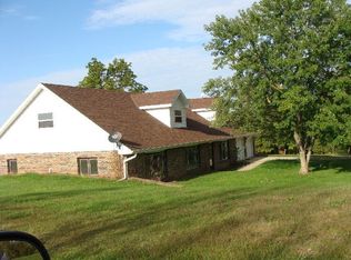 704 Main St, Clyde, MO 64432