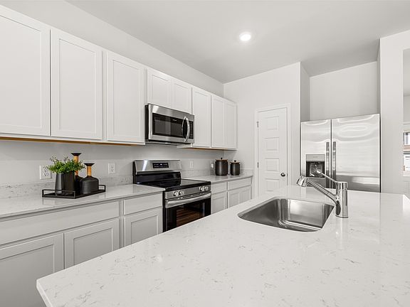 4th image of 1778 Manuka Ln