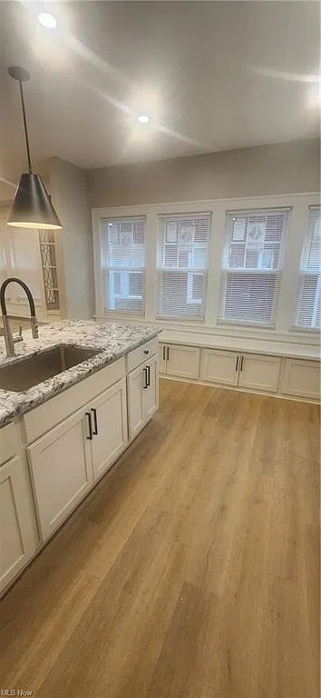 6 bed, 2008 sqft, $3,000 — Photo 2