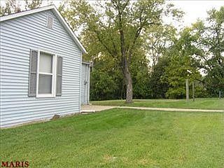 2nd image of 8000 Albin Ave
