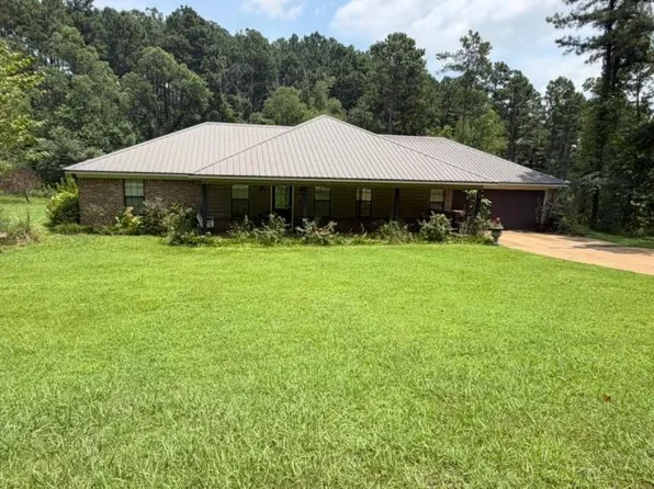 224 Road 1353, Mooreville, MS 38857