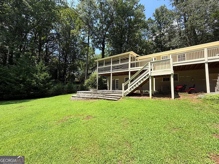 295 Redwood Dr SW — Photo 25
