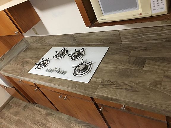 3rd image of 350 Los Altos Dr